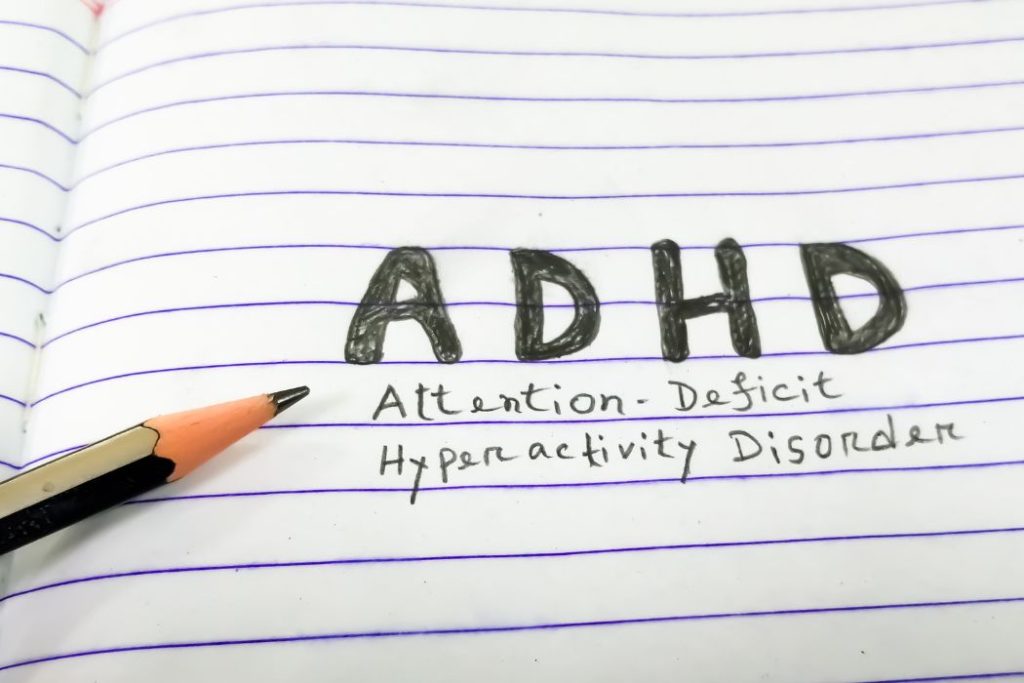 এডিএইচডি (ADHD) কারণ ও লক্ষণ